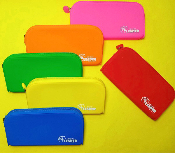 جامدادی سیلیکونی لیدر مکعب